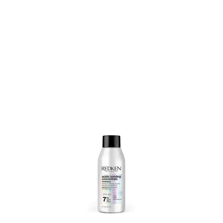 Acidic Bonding Concentrate Shampoo - Image 3