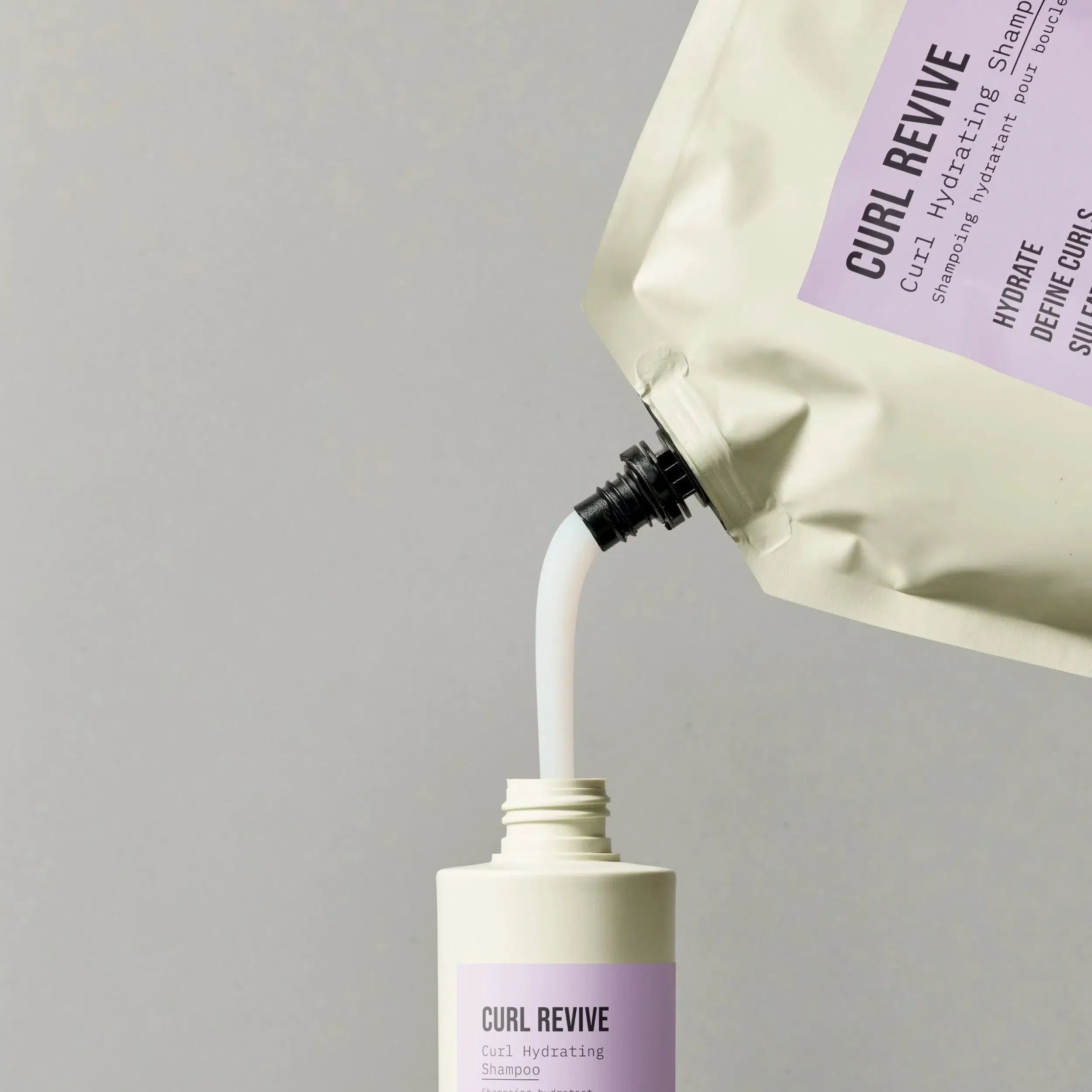 Curl Revive Hydrating Shampoo - Image 3