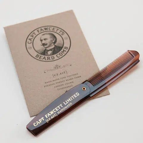 Folding Pocket Beard Comb - Image 3