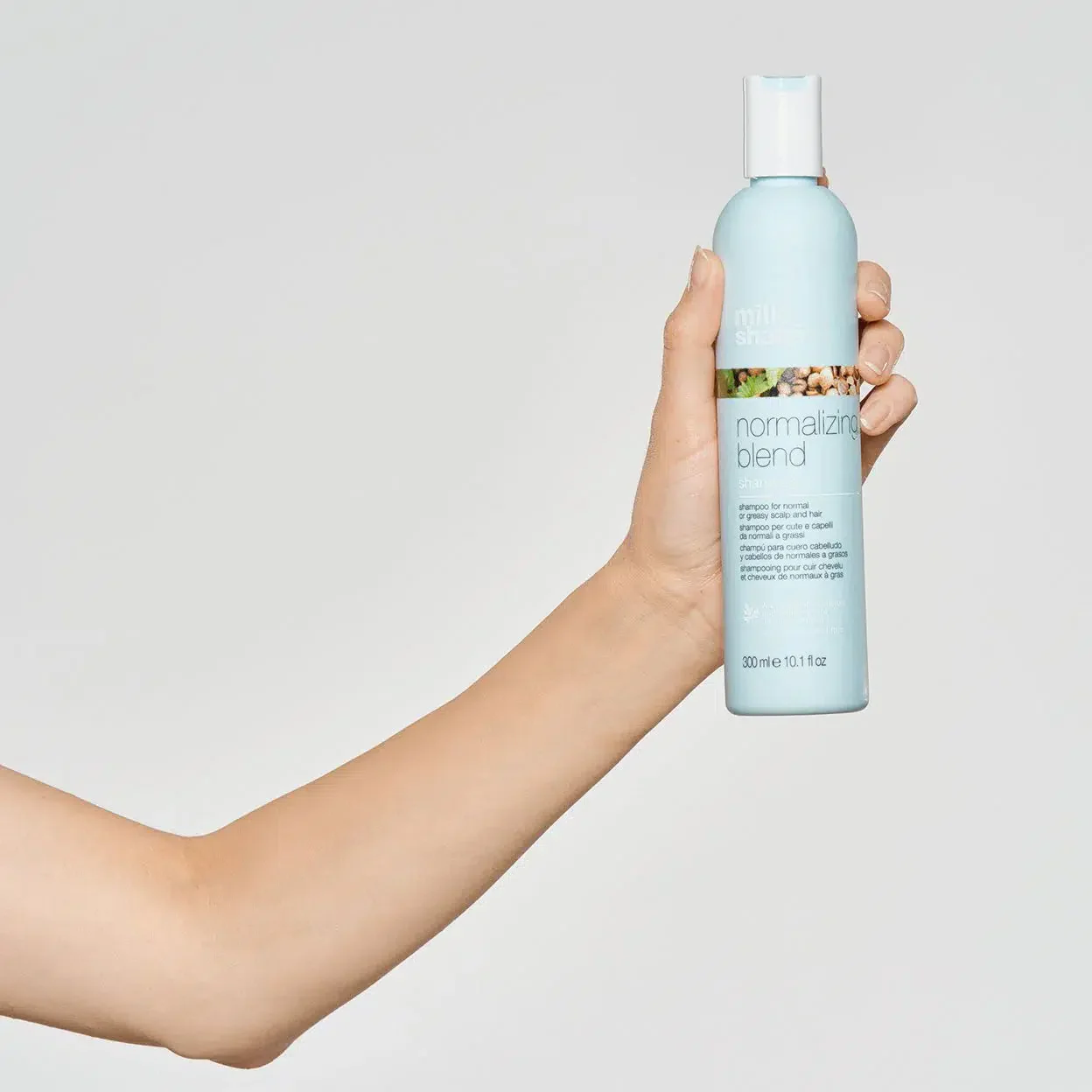Normalizing Blend Shampoo - Image 4