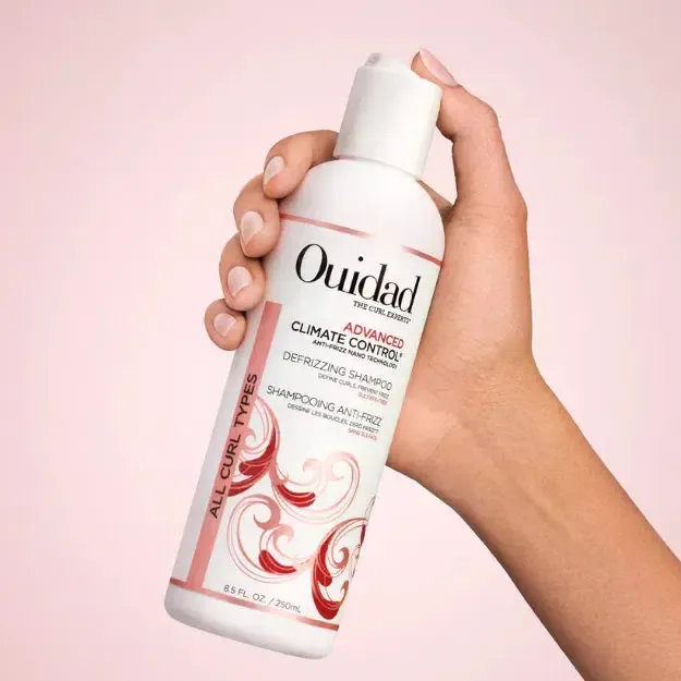 Advanced Climate Control Defrizzing Shampoo - Image 3