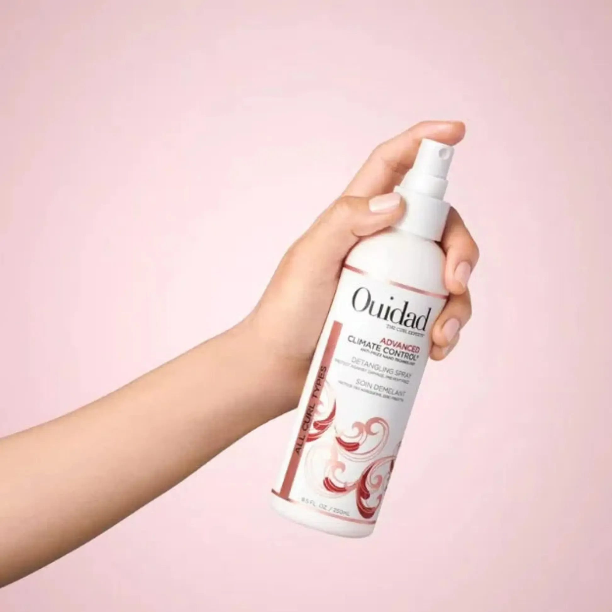 Advanced Climate Control Detangling Heat Spray - Image 3