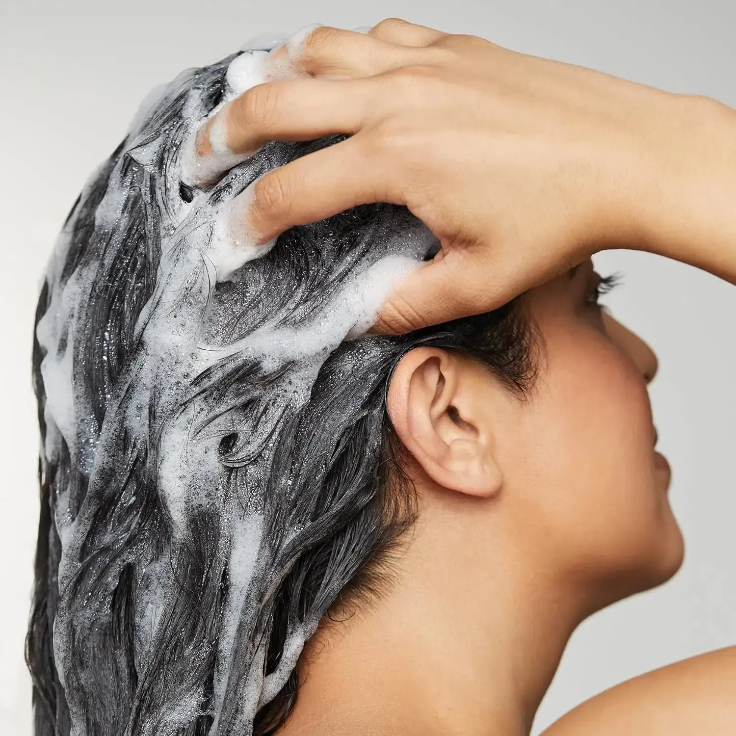 Awapuhi Wild Ginger Repair Dry Shampoo Foam - Image 3