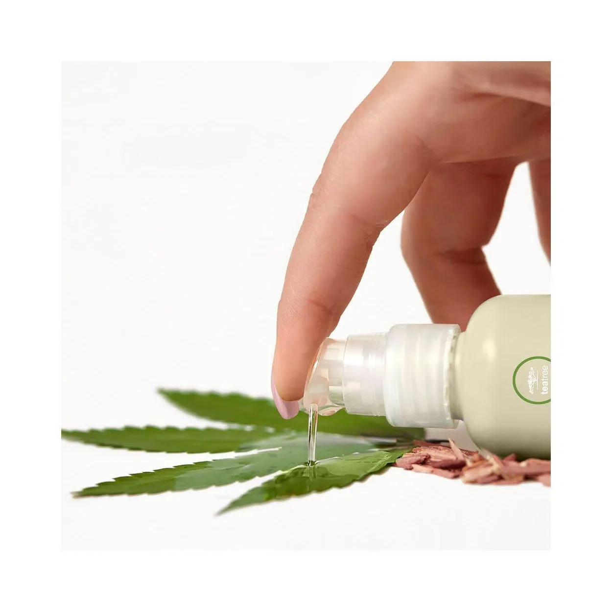Tea Tree Hemp Replenishing Hair & Body Oil - Image 3