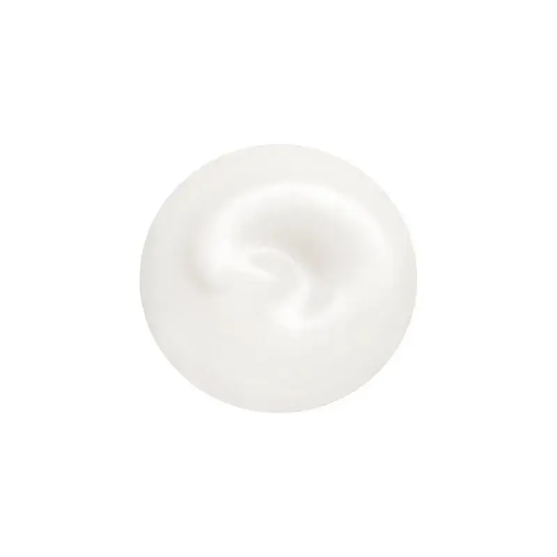 Men Total Revitalizer Light Fluid - Image 3
