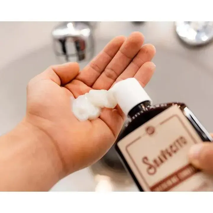 Thickening Shampoo with Niacinamide - Image 3
